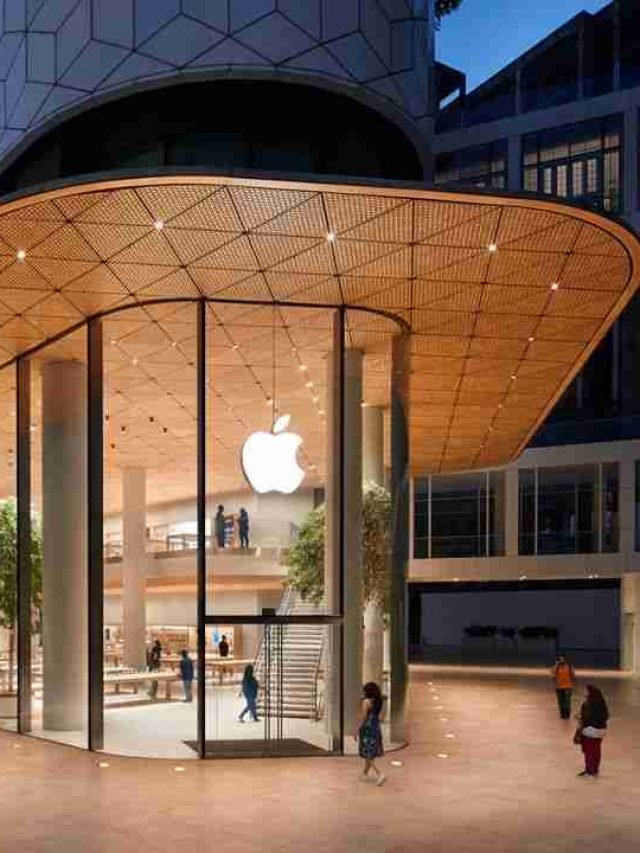 First Apple Store opened, Amazing Things to know